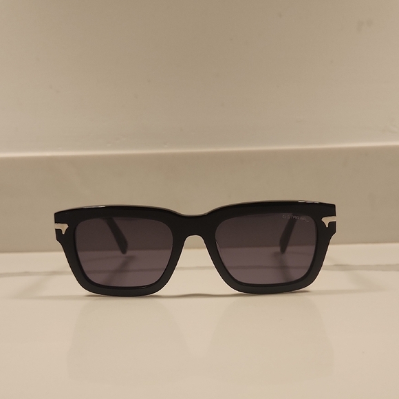 G-Star Black Fat Dexter Rectangular Sunglasses (Unisex) - Picture 5 of 6